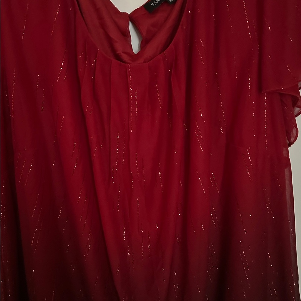 Sara Michelle 2X Festive Red Top - Picture 2 of 3